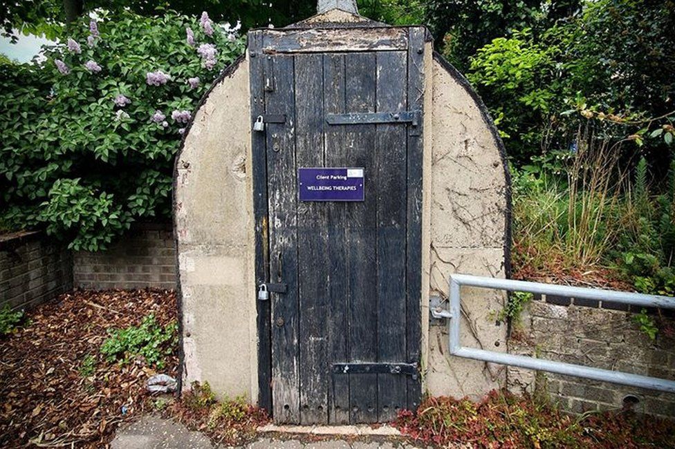 Air raid shelter