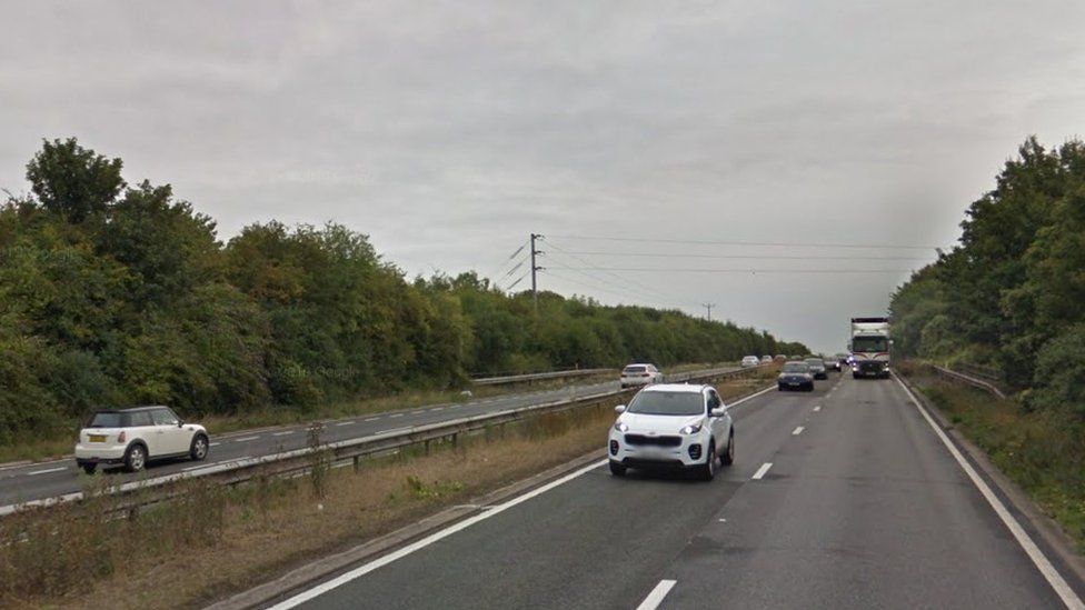 Van Driver Dies In Crash With Lorry On A303 Near Andover Bbc News