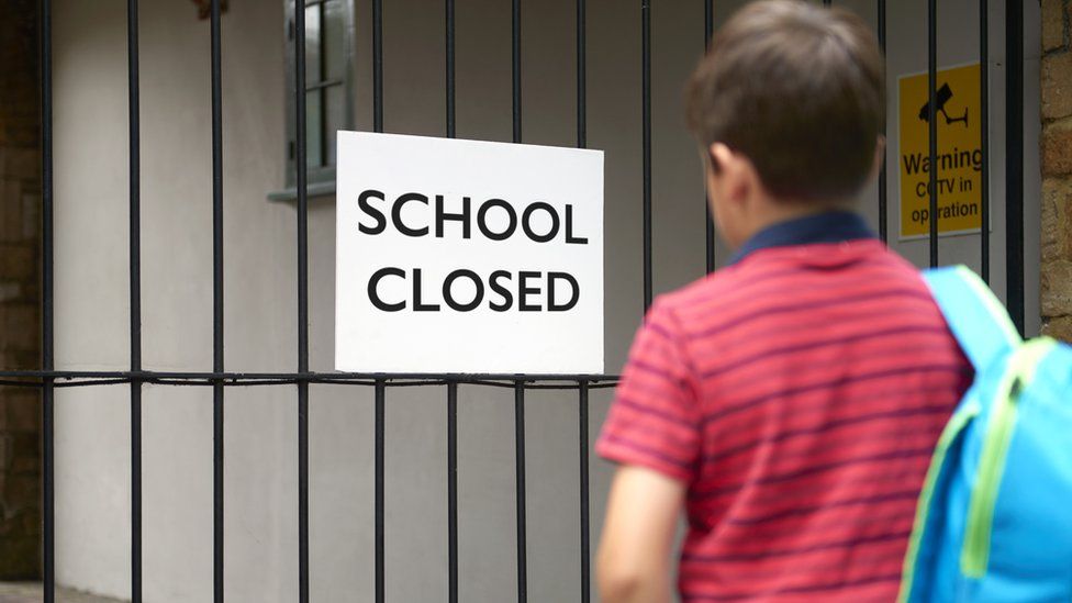 Scotland school closures Hundreds of schools to close due to