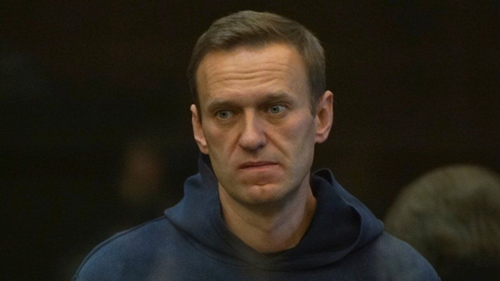Алексей Навальный при вынесении приговора