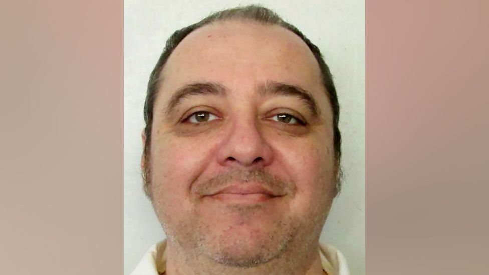 Kenneth Eugene Smith: US inmate faces first nitrogen execution after losing last
