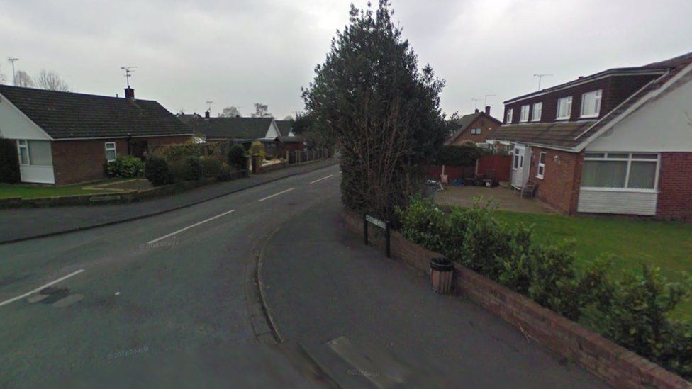 Investigation after two die in bungalow fire in Nantwich BBC News