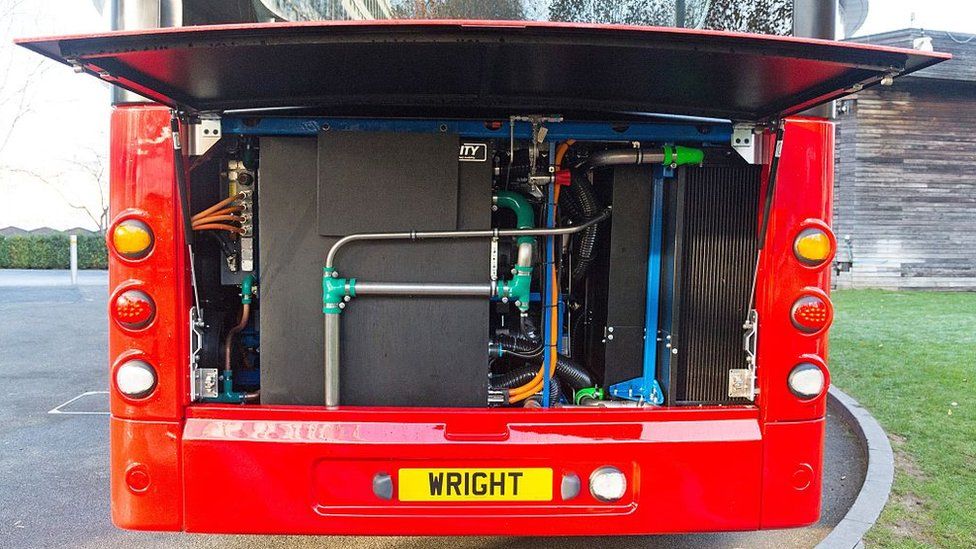 Hydrogen-powered double decker bus