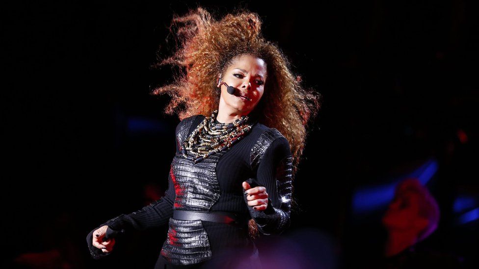 Janet Jackson delays tour again to 'plan family' - BBC News