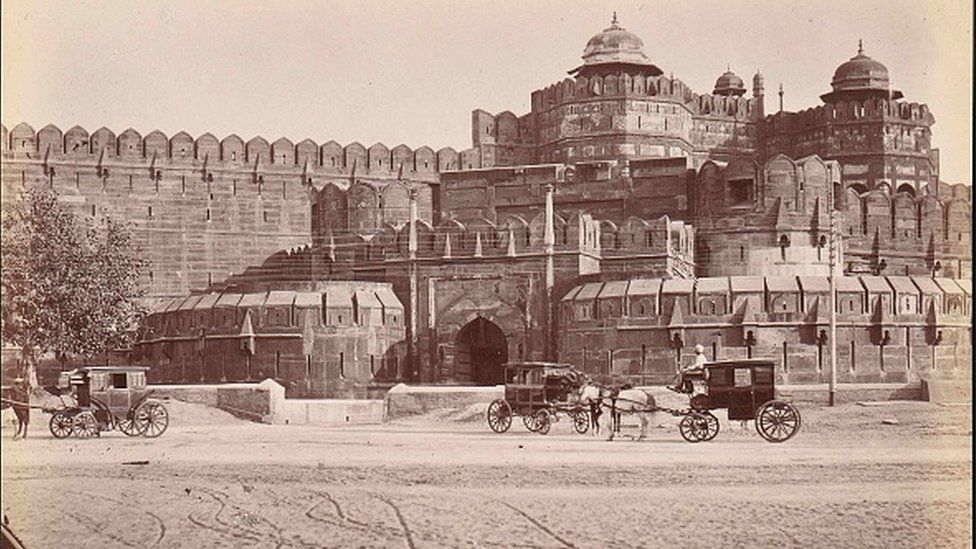 Red Fort, Delhi, India, 1860s-70s, Albumen silver print from glass negative, 20.7 x 27.6 cm (8 1/8 x 10 7/8 in.),
