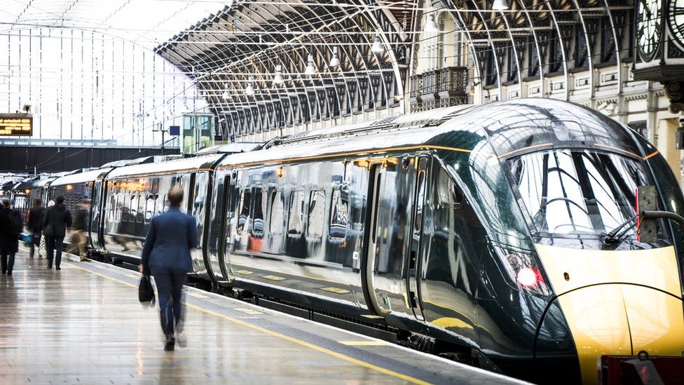 Hitachi 800 train at Paddington railway station