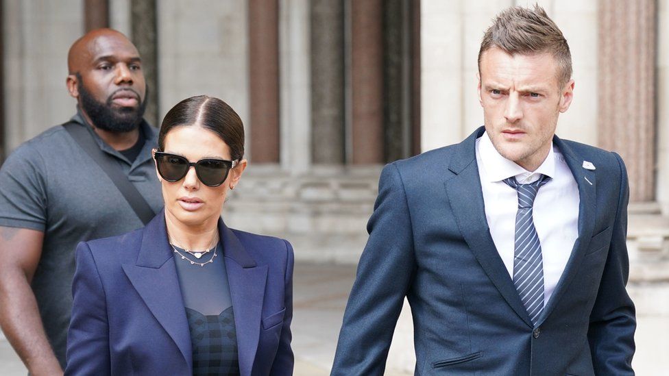 Rebekah and Jamie Vardy leaving the Royal Courts of Justice.