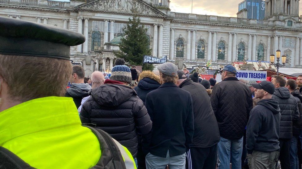 Covid-19 Road Closed At Belfast City Hall And Buses Diverted During Protest - Bbc News Covid-19 Road Closed At Belfast City Hall And Buses Diverted During Protest - Bbc News