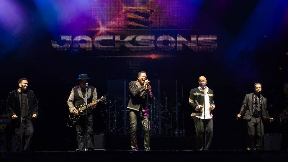 The Jacksons on stage at Bedford Park Concerts
