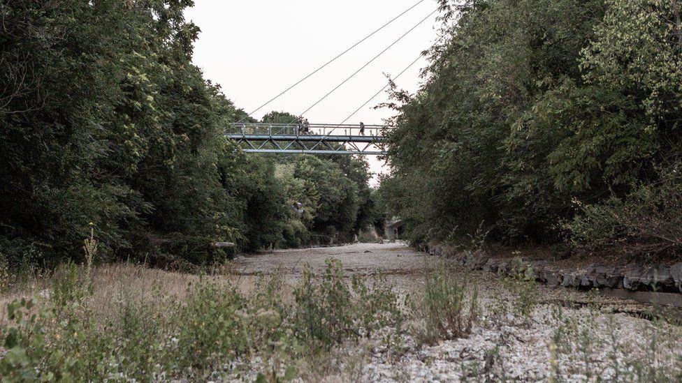 The dry bed of the Sangone River, Po River's left tributary. Photo: June 2022