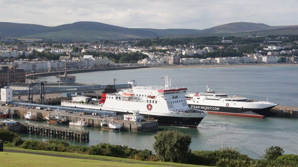 Ben-my-Chree and Manannan ferries