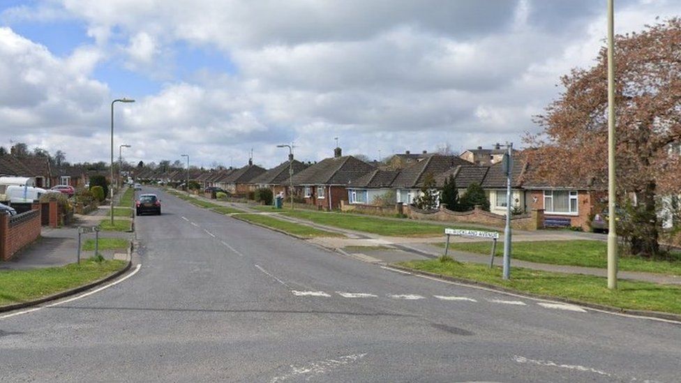 Man arrested over Basingstoke double murder BBC News