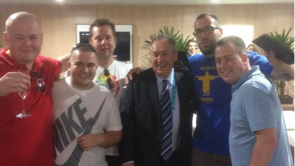 John Gibbons and a number of Liverpool fans meet Gerard Houllier in 2014