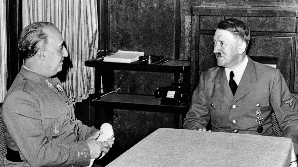 Franco and Hitler at table