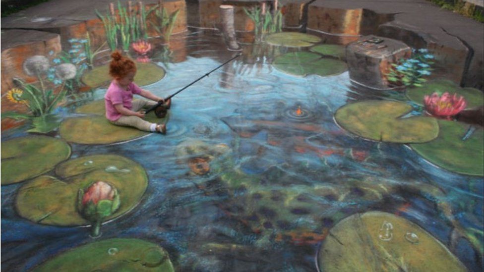 One of Julian Beever's designs
