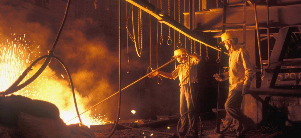 Steel furnace in Jharkhand, 2000 pic