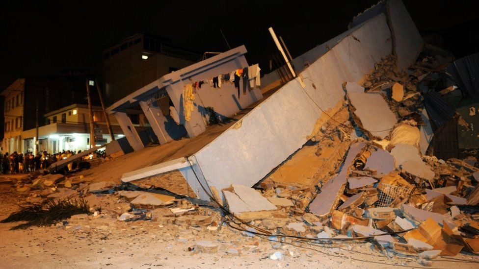 Quake damage in Guayaquil, Ecuador, 17 April