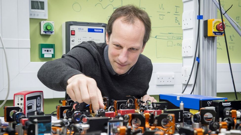 How quantum sensing is changing the way we see the world - BBC News