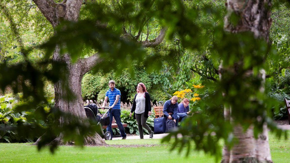 Visitors at Royal Botanic Garden in Edinburgh