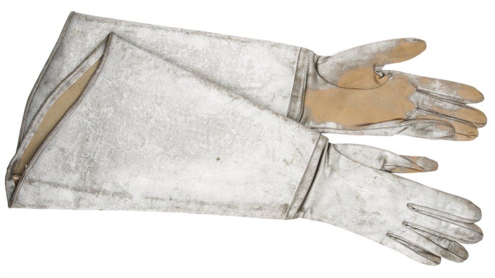 Silvered effect long gauntlet gloves as worn by actor Mark Hamill as Luke Skywalker in Star Wars The Empire Strikes Back