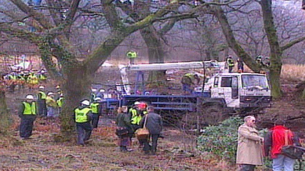 Protestors on the Rhigos mining site in 1997