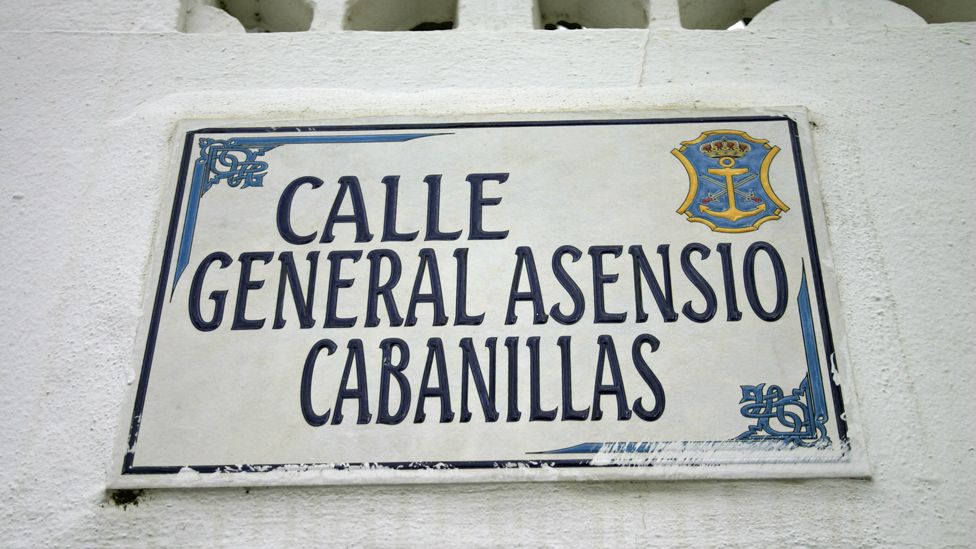 Calle General Asensio Cabanillas