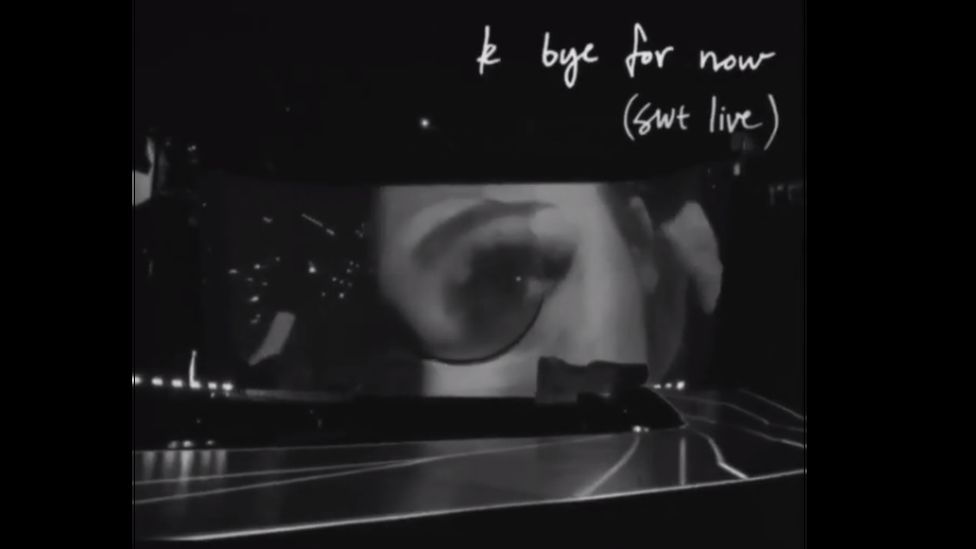 Ariana Grande Drops First Live Album Called K Bye For Now Swt Live Bbc Newsround 9022