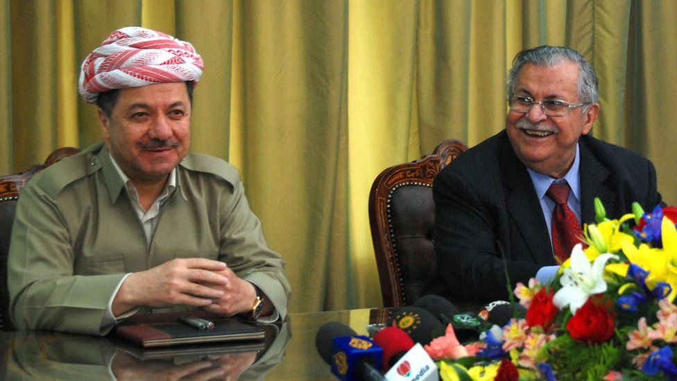 Massoud Barzani and Jalal Talabani at a news conference in Dokan (3 May 2009)
