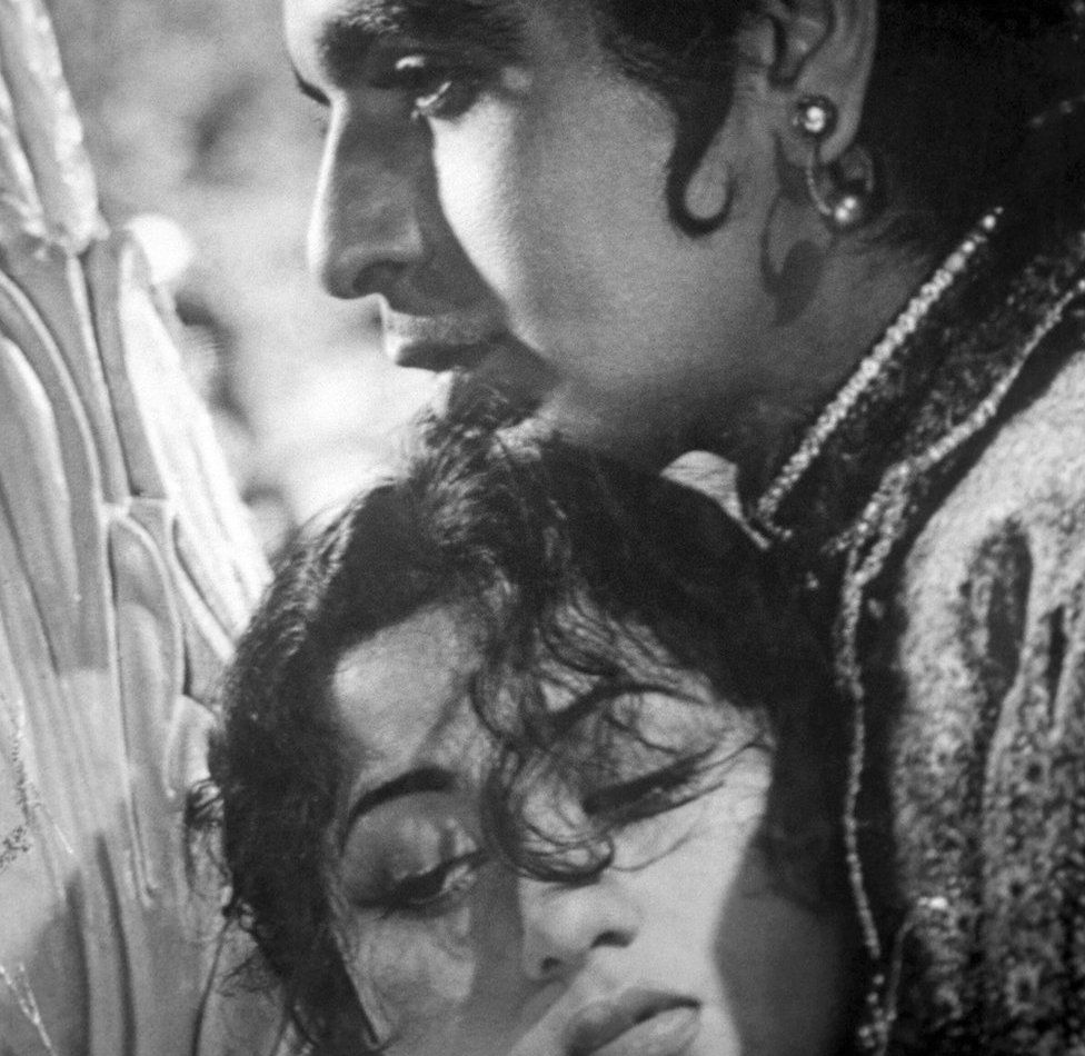 Dilip Kumar and Madhubala in Mughal-e-Azam.