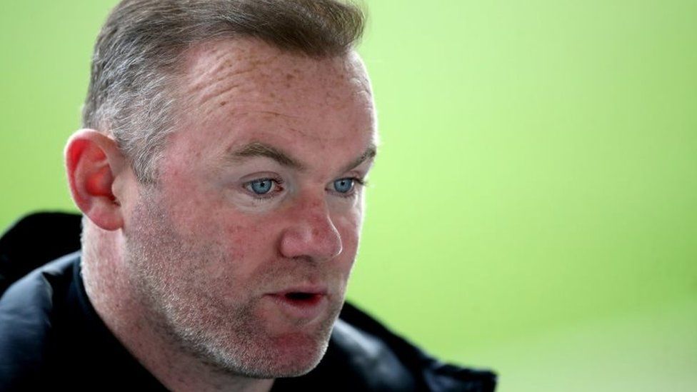 Wayne Rooney Cheshire Police Reviewing Blackmail Complaint Bbc News 