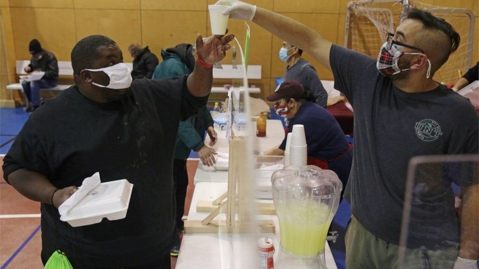 Salvation Army helps out with food during blackouts in Texas, 19 February 2021