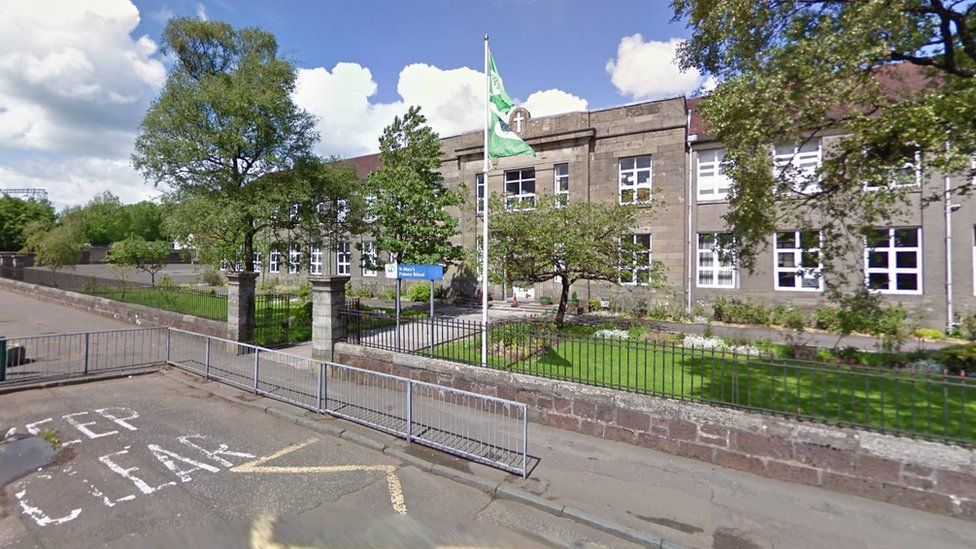 Primary school pupils to be vaccinated against Hepatitis A BBC News