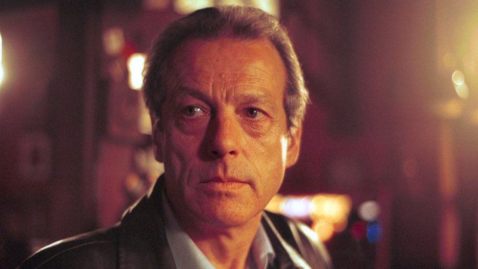 Leslie Grantham