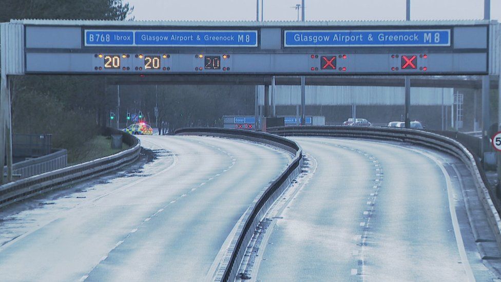 Man Dies Following Incident On M8 Near Glasgow Bbc News