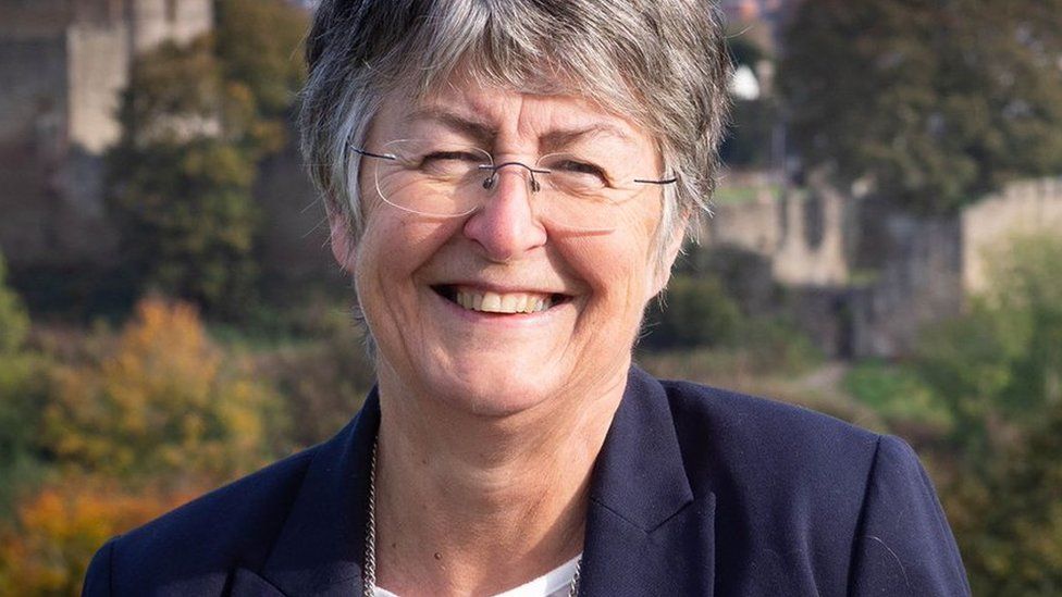 Covid Shropshire hospitals 'discharging patients who then infect their families' BBC News