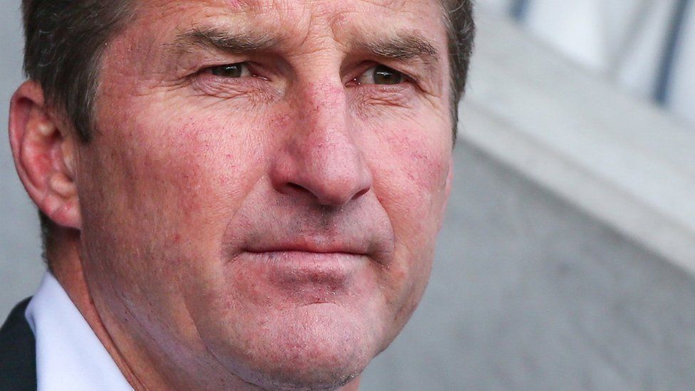 Tony Smith: Warrington Wolves coach signs two-year contract extension ...