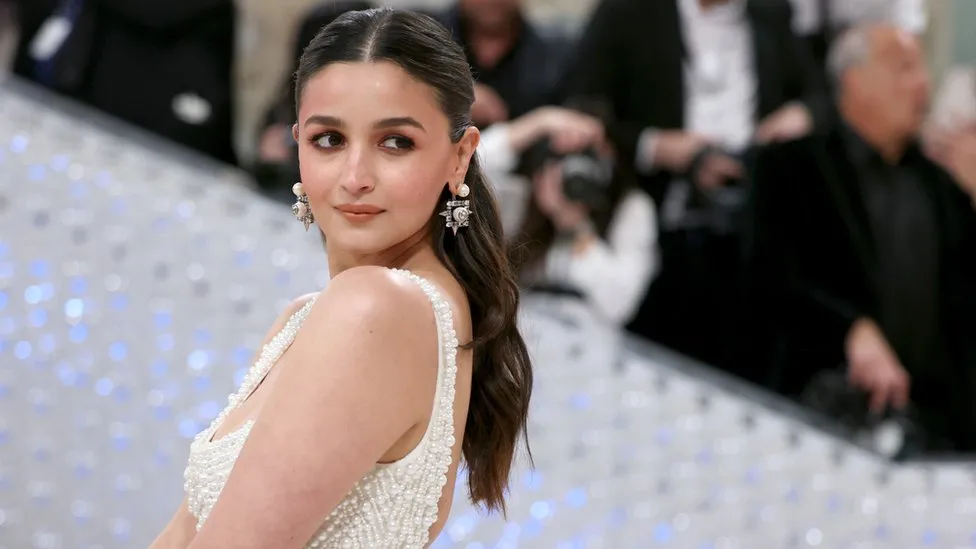 Alia Bhatt la mayor estrella de Bollywood de Gran Bretaña enfrentando a Hollywood