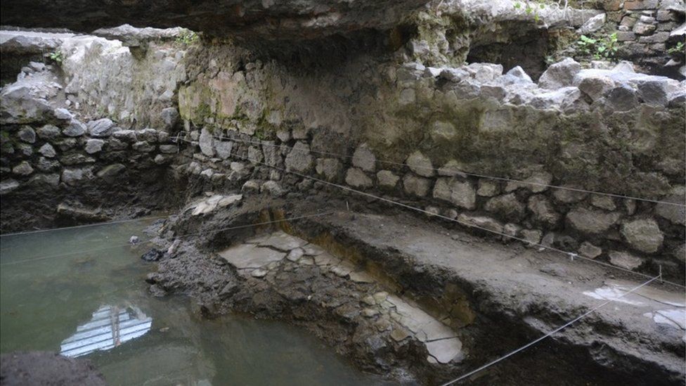 Pre-Columbian sauna uncovered in Mexico City