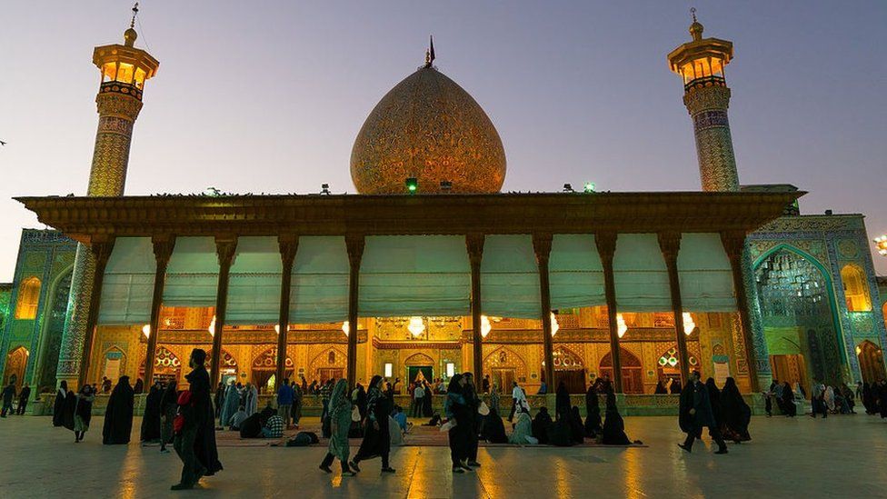 File photo showing the Shah Cheragh mausoleum in the Iranian city of Shiraz (16 October 2016)