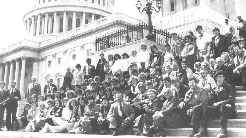 The Manx Youth Orchestra outside the US Capitol Building in 1985