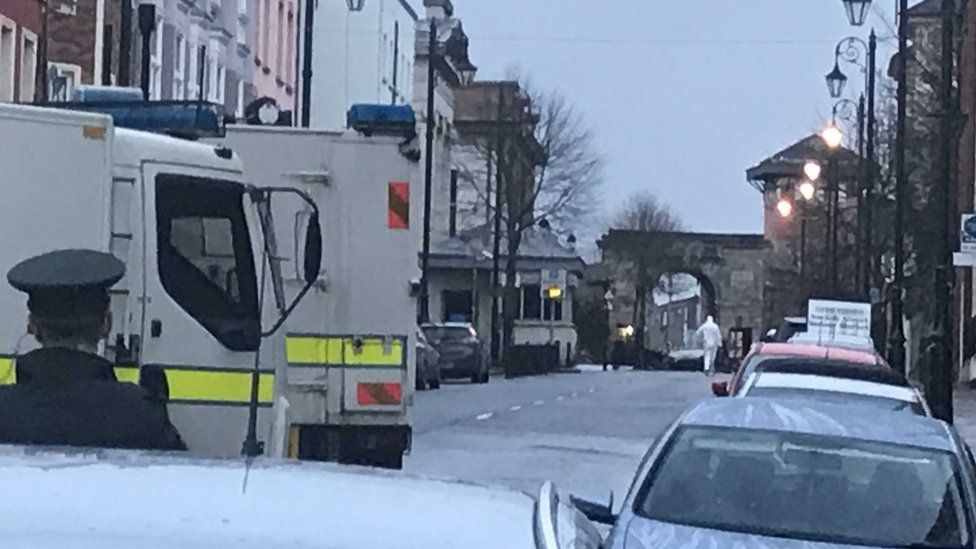 police cordon at scene of Londonderry bomb