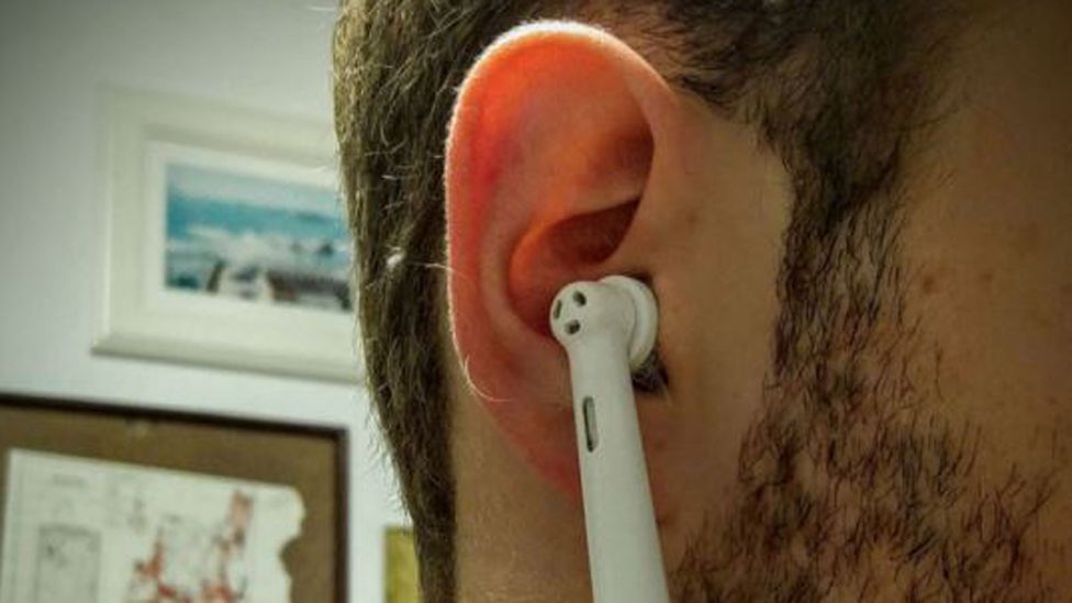 Earbud toothbrushes