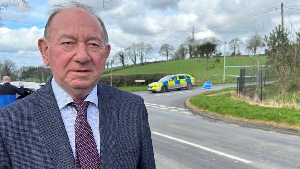 DUP MLA William Irwin on the Ballynahonemore Road