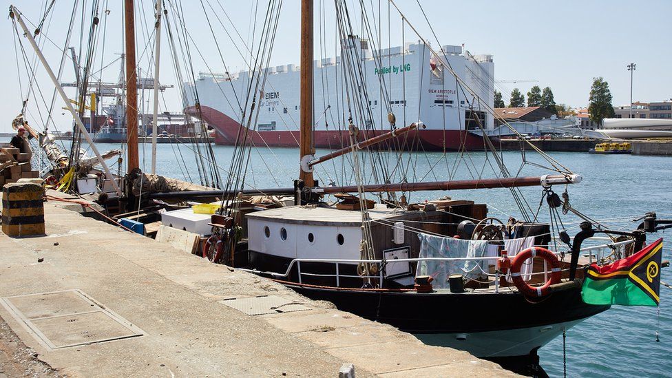 Dutch sail barge De Tukker