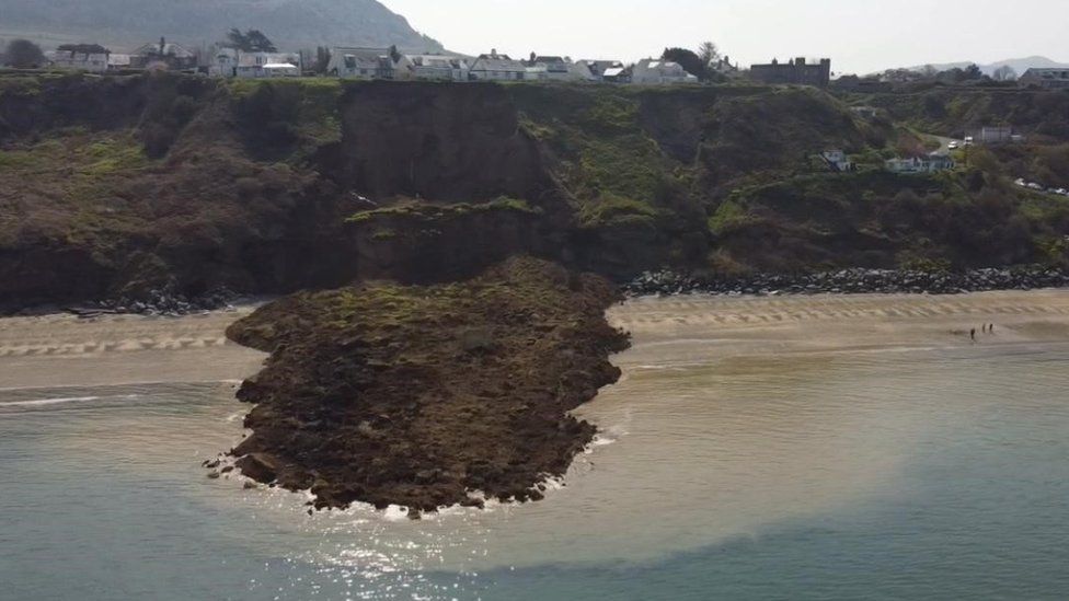 The landslide at Nefyn beach