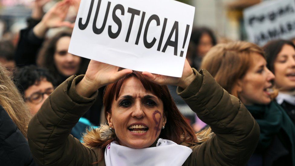 Women's rights protest in Madrid, 25 Nov 18