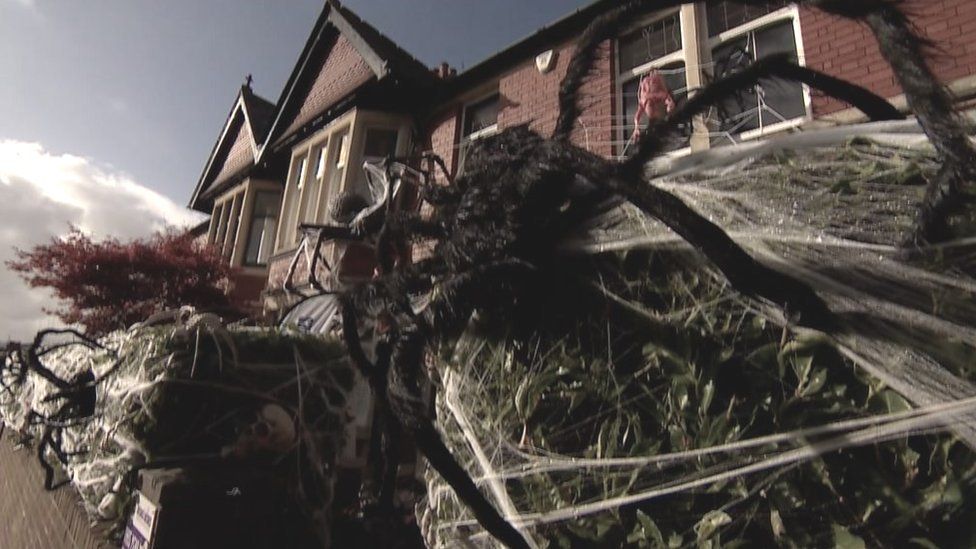 House in Cardiff decorated for Halloween