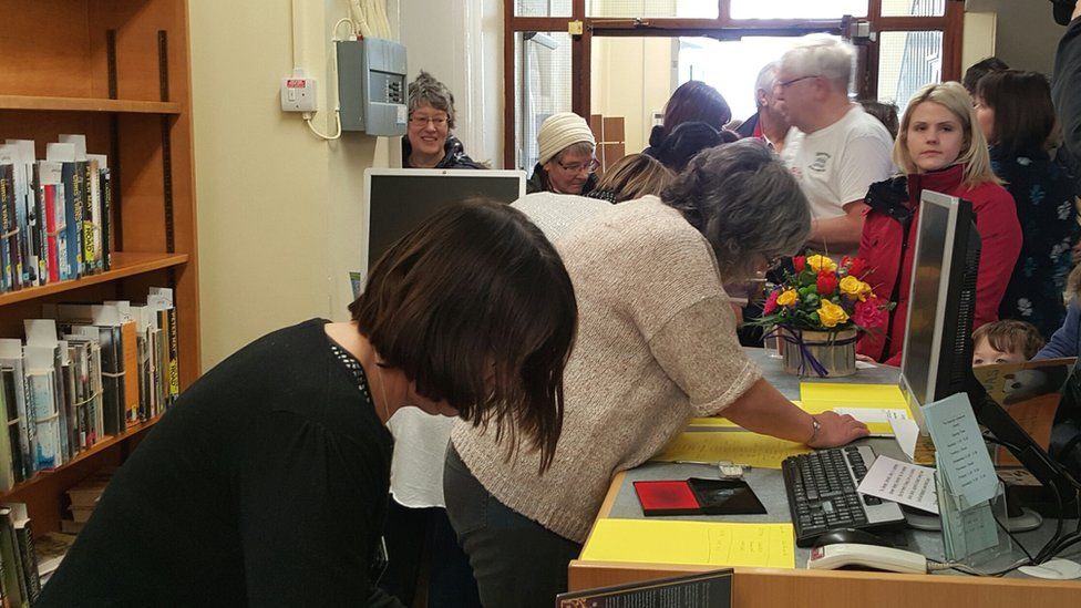 Market Deeping's volunteerrun library opens BBC News