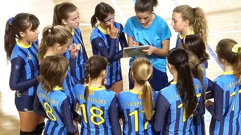 Spanish Girl With Down s Syndrome Excluded From Volleyball Team BBC News
