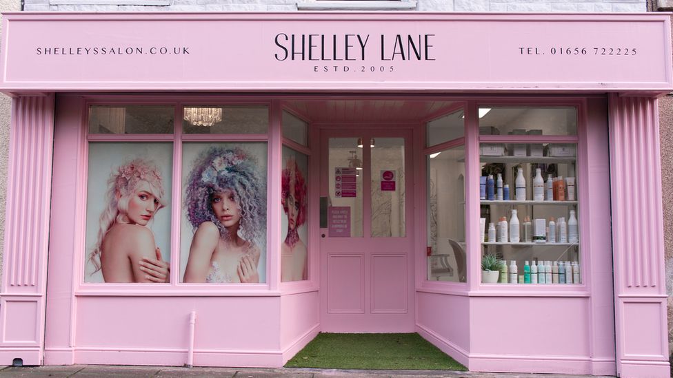 Shelley's salon